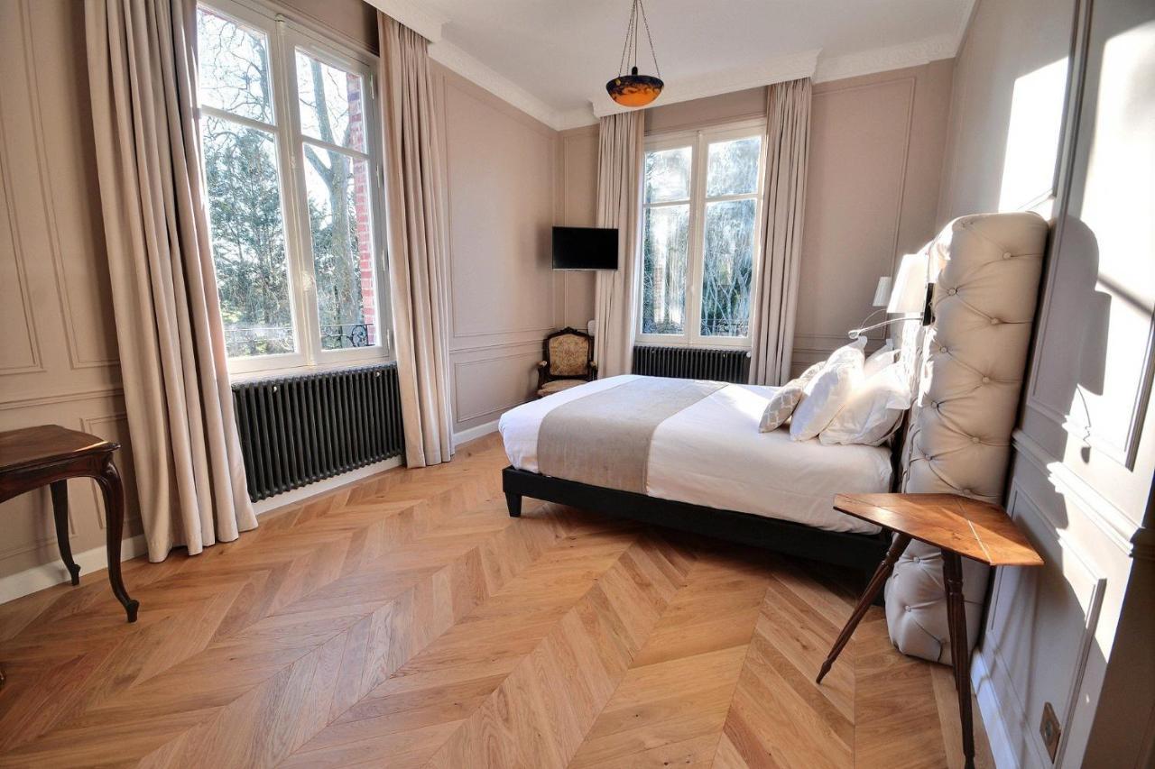 Chateau De La Bribourdiere Putot-en-Auge Екстер'єр фото